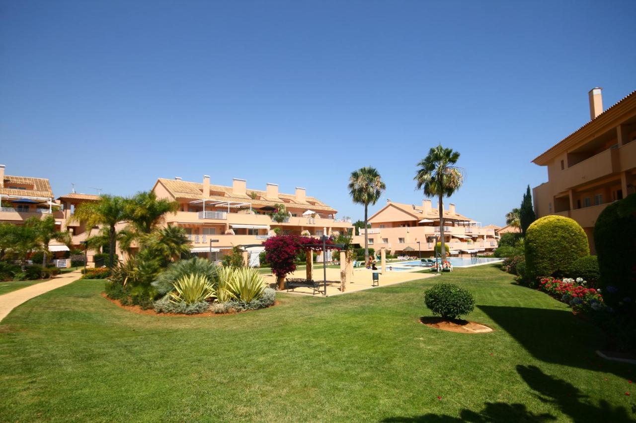 Ground Floor Apartment, Los Jardines De Santa Maria Elviria Marbella Bagian luar foto